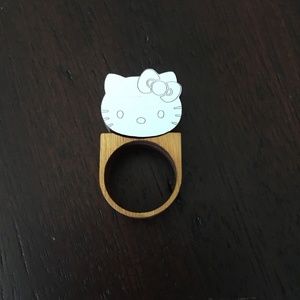 LIMITED EDITION SANRIO HELLO KITTY WOOD RING RARE!